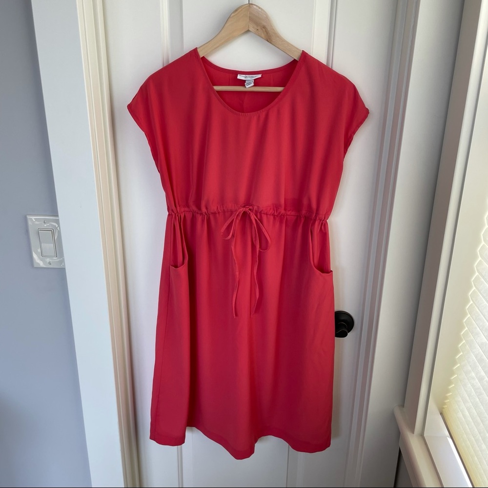 Liz Lange Tie-waist Maternity Dress w/ Pockets XS